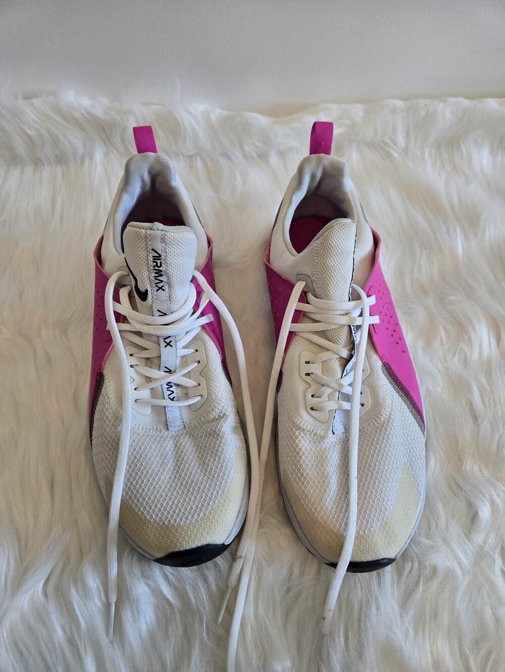 Nike Women Running Sneakers White Pink Lightweight Mesh Athletic Shoe Size 10.5